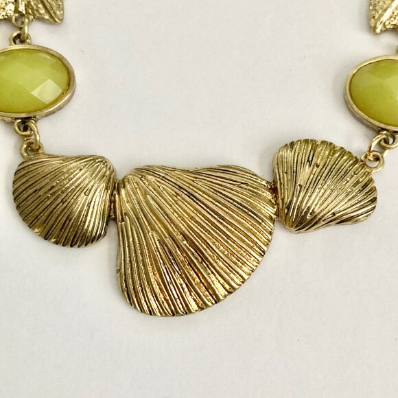 Gold Sea Shell Starfish Bib Necklace Plated Sea Life Island Nautical Beach 20" - Picture 11 of 13